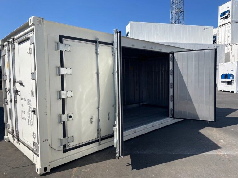 Container refrigerato da 20 piedi con porta laterale aperta