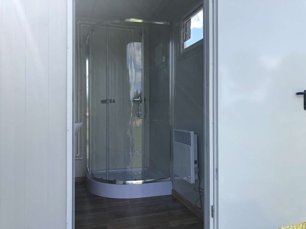 Contenitore sanitario - WC + doccia + serbatoio