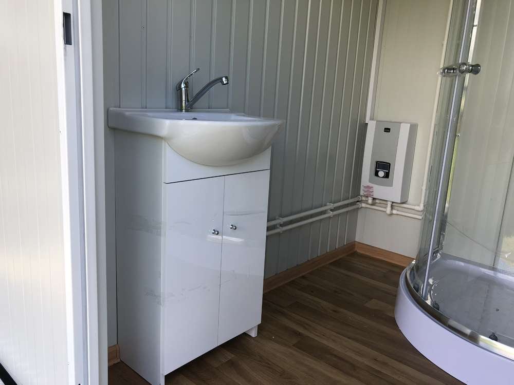 Contenitore sanitario - WC + doccia + serbatoio