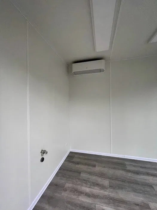 Contenitore ufficio con servizi igienici, 6x2,5
