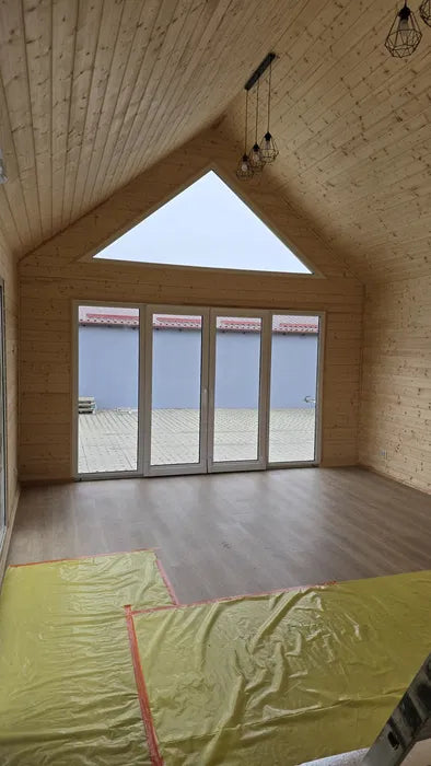 SVENDITA! Mobil-home pronta da montare 10 x 4,50 m