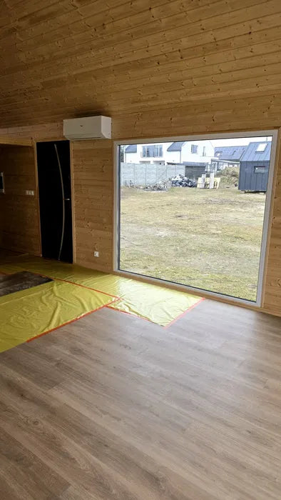 SVENDITA! Mobil-home pronta da montare 10 x 4,50 m