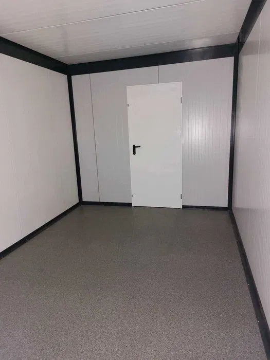 Contenitore residenziale con bagno e servizi igienici 6 m x 3 m
