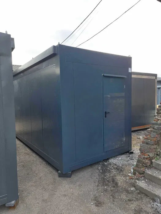 Contenitore residenziale con bagno e servizi igienici 6 m x 3 m