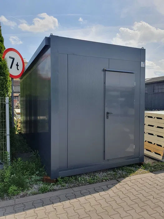 Contenitore residenziale con bagno e servizi igienici 6 m x 3 m