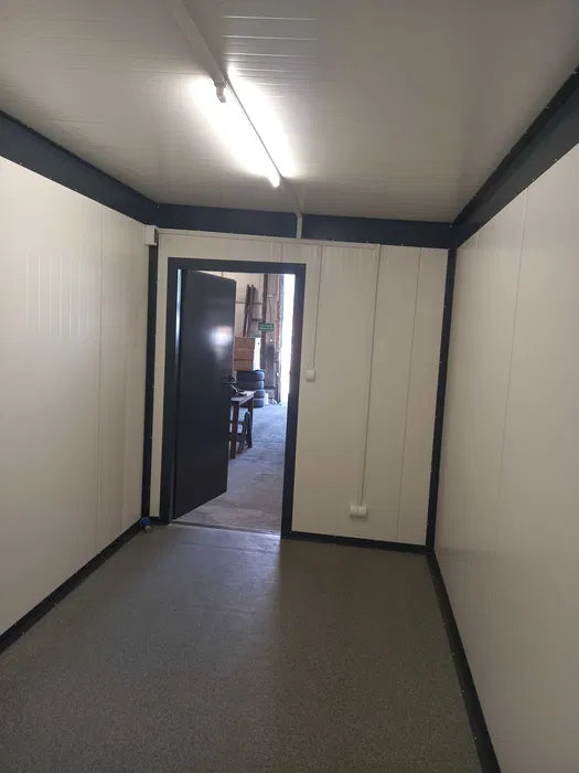 Container per uffici e locali sociali 6 m x 3 m